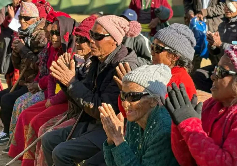 उमाकुण्डमा चारदिने निःशुल्क स्वास्थ्य शिविर : झन्डै १२ सयले लिए सेवा