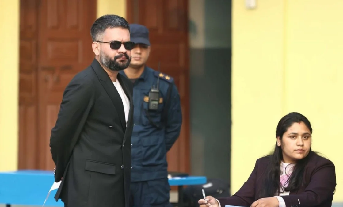 बालेन शाह चढेको हेलिकप्टर झापामा अवतरण गर्न नसकेपछि काठमाडौं फर्कियो